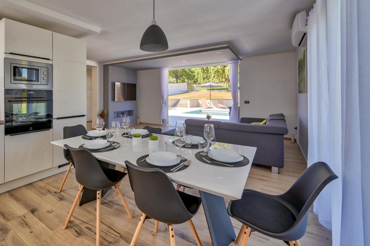 PUY Villa Monte Vernal מראה חיצוני תמונה